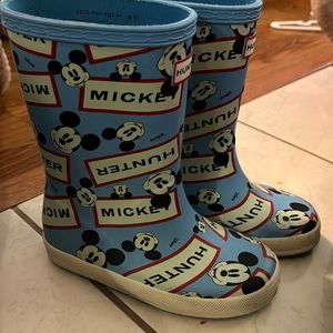 Kids Mickey no use rain hunter boots size 9